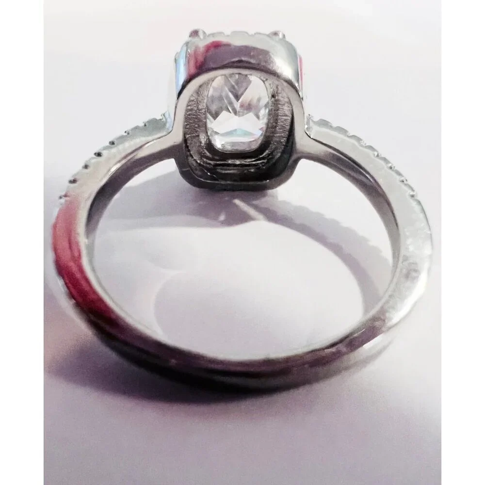 Cushion-Cut Moissanite CZ Halo Ring Size 8 Stainless Steel